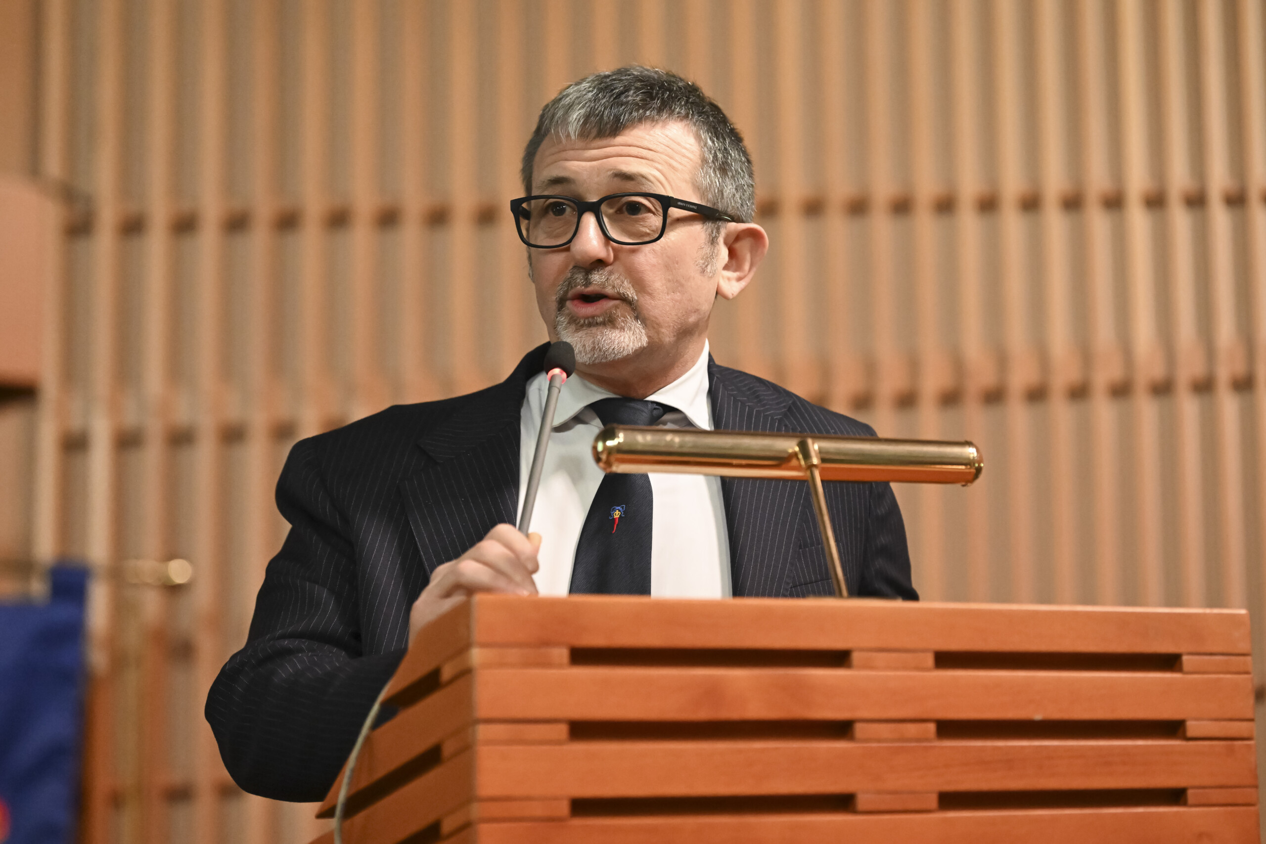 Affaire Delmastro : l'ancien sous-secrétaire sera entendu en commission 1 affaire delmastro lancien sous secretaire sera entendu en commission scaled