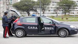naples lagresseur des deux adolescents poignardes a ete arrete il est age de 15 ans