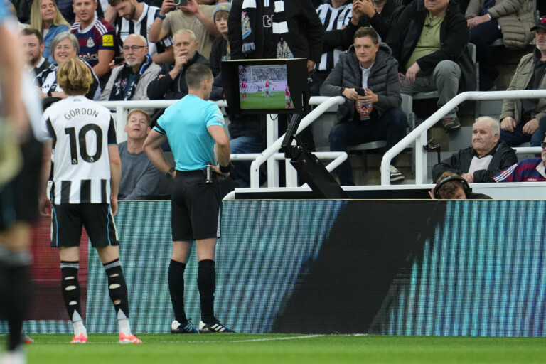 premier league plus de 75 des supporters sopposent au var