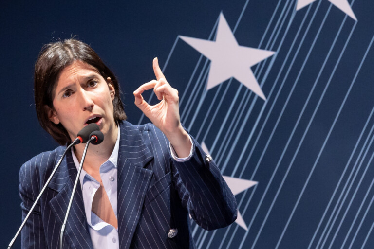 pd schlein solidarite avec lepore et les democrates de bologne face a de graves actes dintimidation