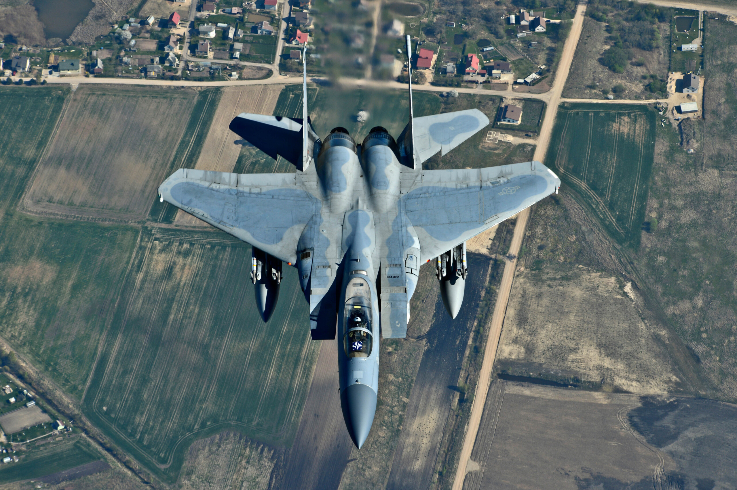 iran wsj le deuxieme chasseur qui sest ecrase aurait egalement ete abattu par teheran scaled