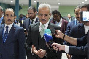 iran ankara une troisieme navire turc a traverse le detroit dhormuz