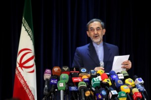 iran teheran met en garde le moyen orient plonge dans le noir si trump frappe les centrales electriques