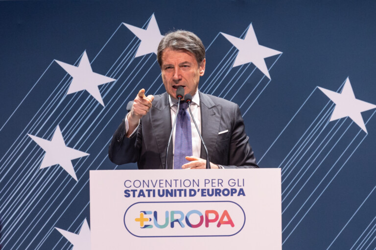 mafia conte a meloni assez de victimisation clarifie les liens entre le clan senese et fdi