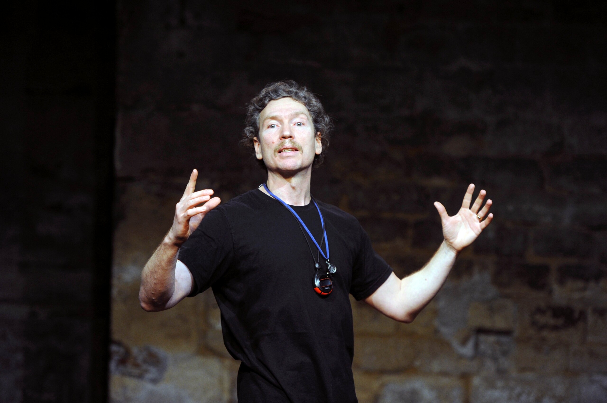 musique mauro repetto revient au theatre avec cerano una volta 883 scaled