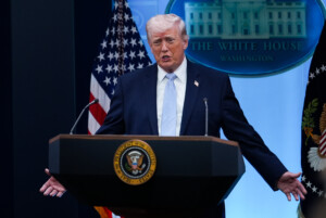 trump suspend les attaques contre liran pour deux semaines teheran pret a rouvrir le detroit dormuz