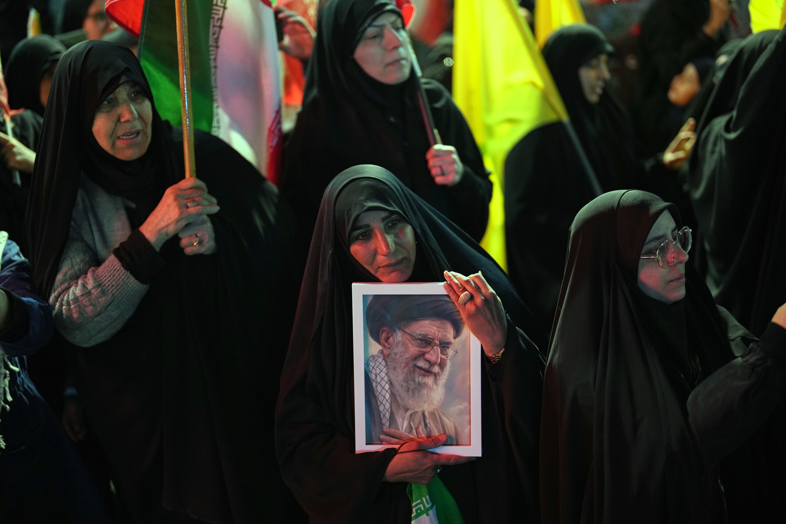 Iran : commémorations à l'occasion du 40e jour suivant le décès de l'ayatollah Ali Khamenei 1 iran commemorations a loccasion du 40e jour suivant le deces de layatollah ali khamenei scaled