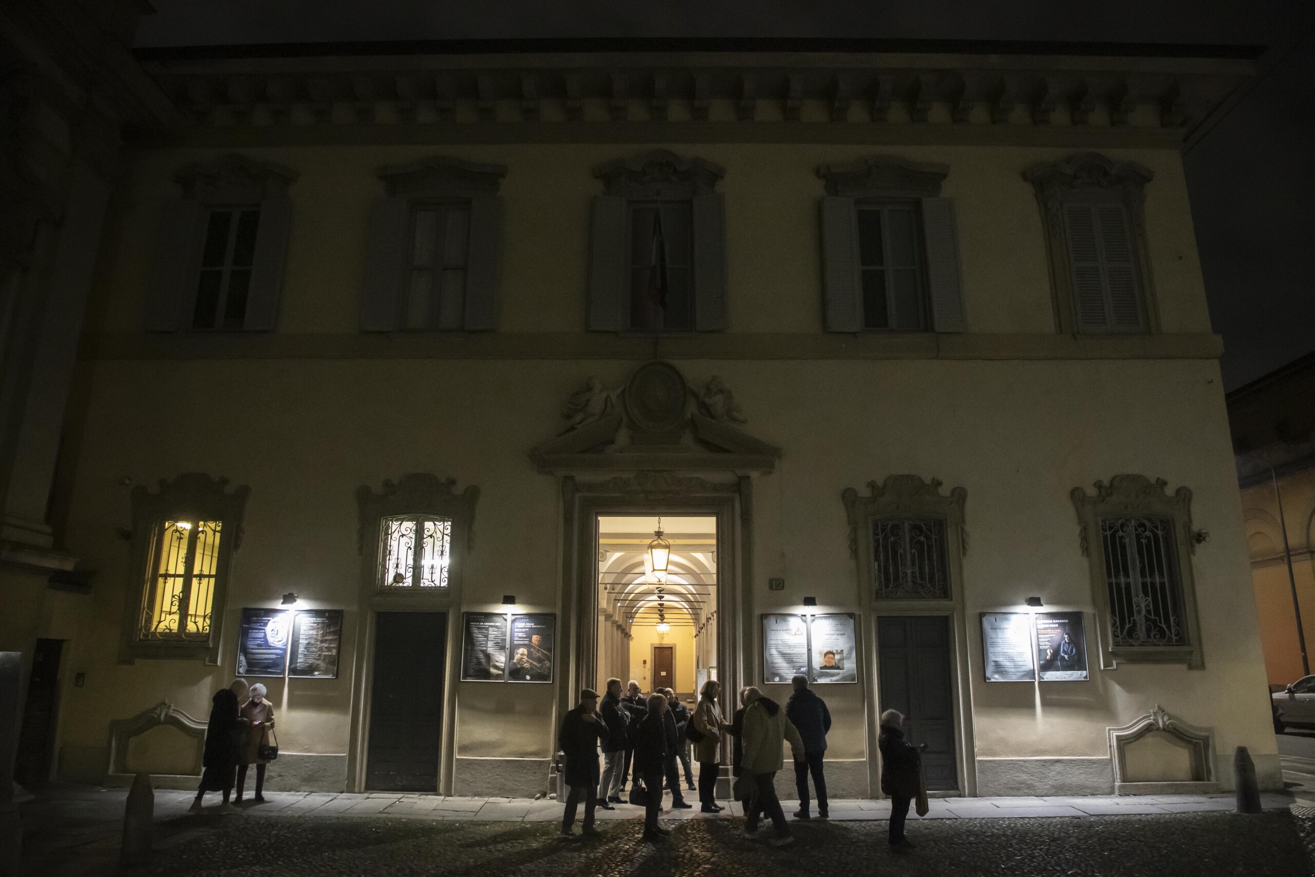 milan un incendie dans le dortoir du conservatoire 30 personnes evacuees scaled