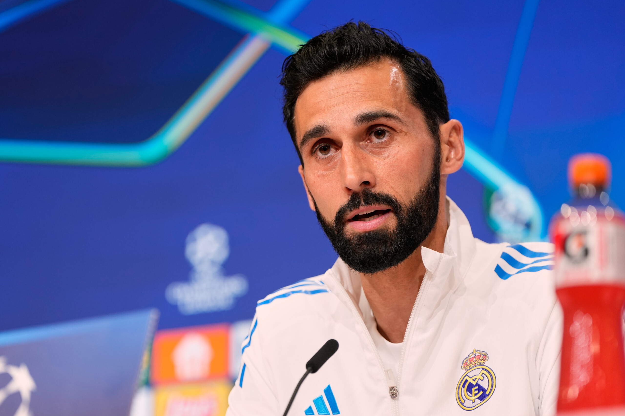 Ligue des champions, Arbeloa : « Nous sommes le Real Madrid et nous pouvons renverser le résultat du match aller » 1 ligue des champions arbeloa nous sommes le real madrid et nous pouvons renverser le resultat du match aller scaled