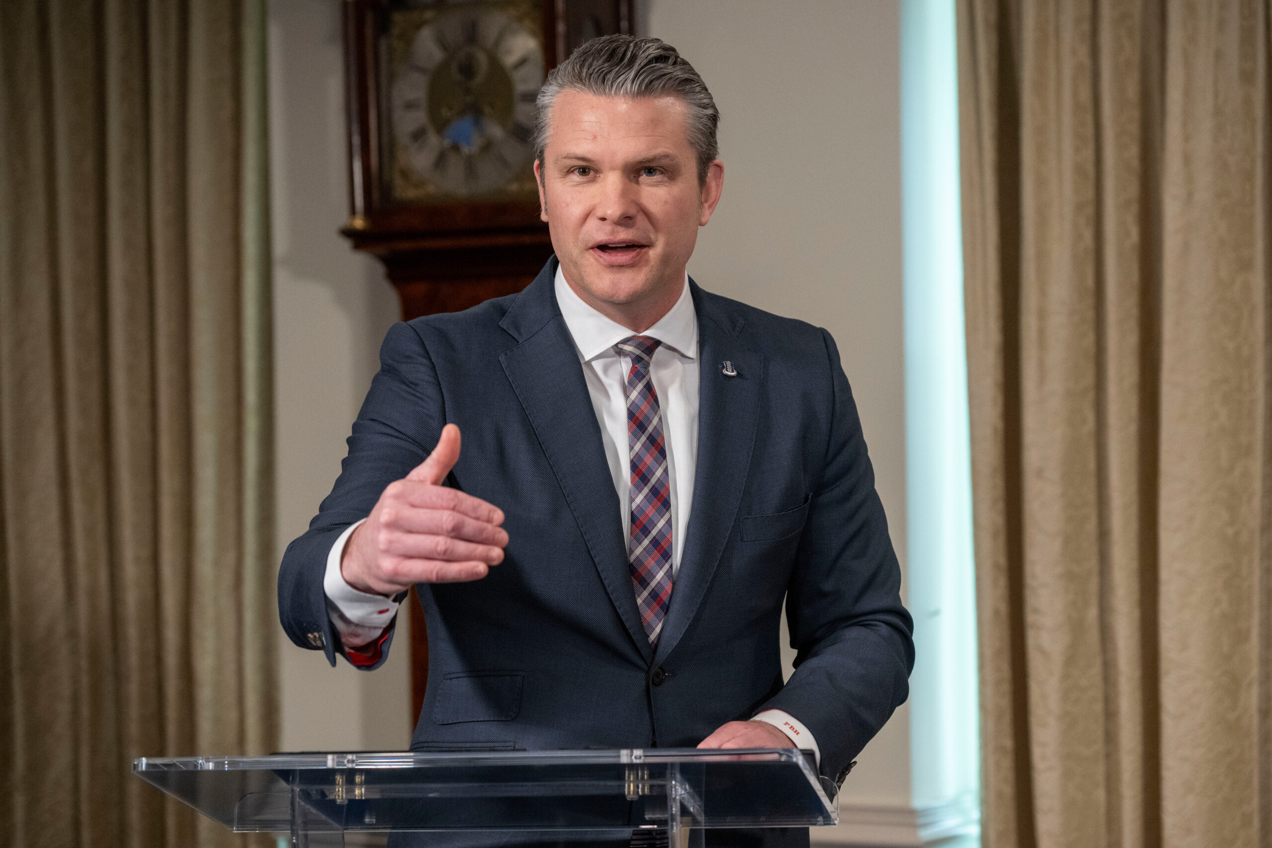 États-Unis, Axios : « Les démocrates vont présenter une motion de destitution contre Hegseth » 1 etats unis axios les democrates vont presenter une motion de destitution contre hegseth scaled