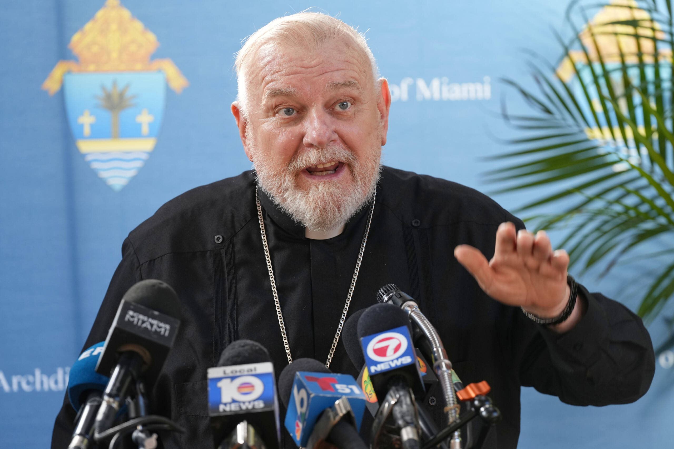 etats unis trump annule un financement de 11 millions de dollars destine a une ong catholique de miami scaled