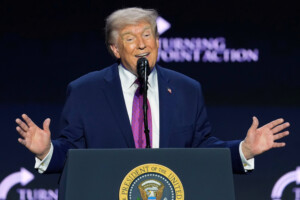 etats unis trump signe la prolongation dun programme de surveillance jusquau 30 avril