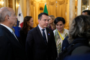 equateur le president noboa annonce un nouveau couvre feu