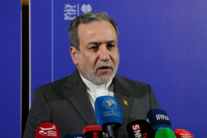 iran araghchi le blocage des ports est un acte de guerre