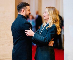 russie zelensky a meloni les miserables propagandistes russes ne feront pas changer la ligne de litalie