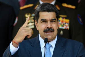 etats unis apres avoir mise sur la capture de maduro un militaire americain ayant participe au raid a ete arrete
