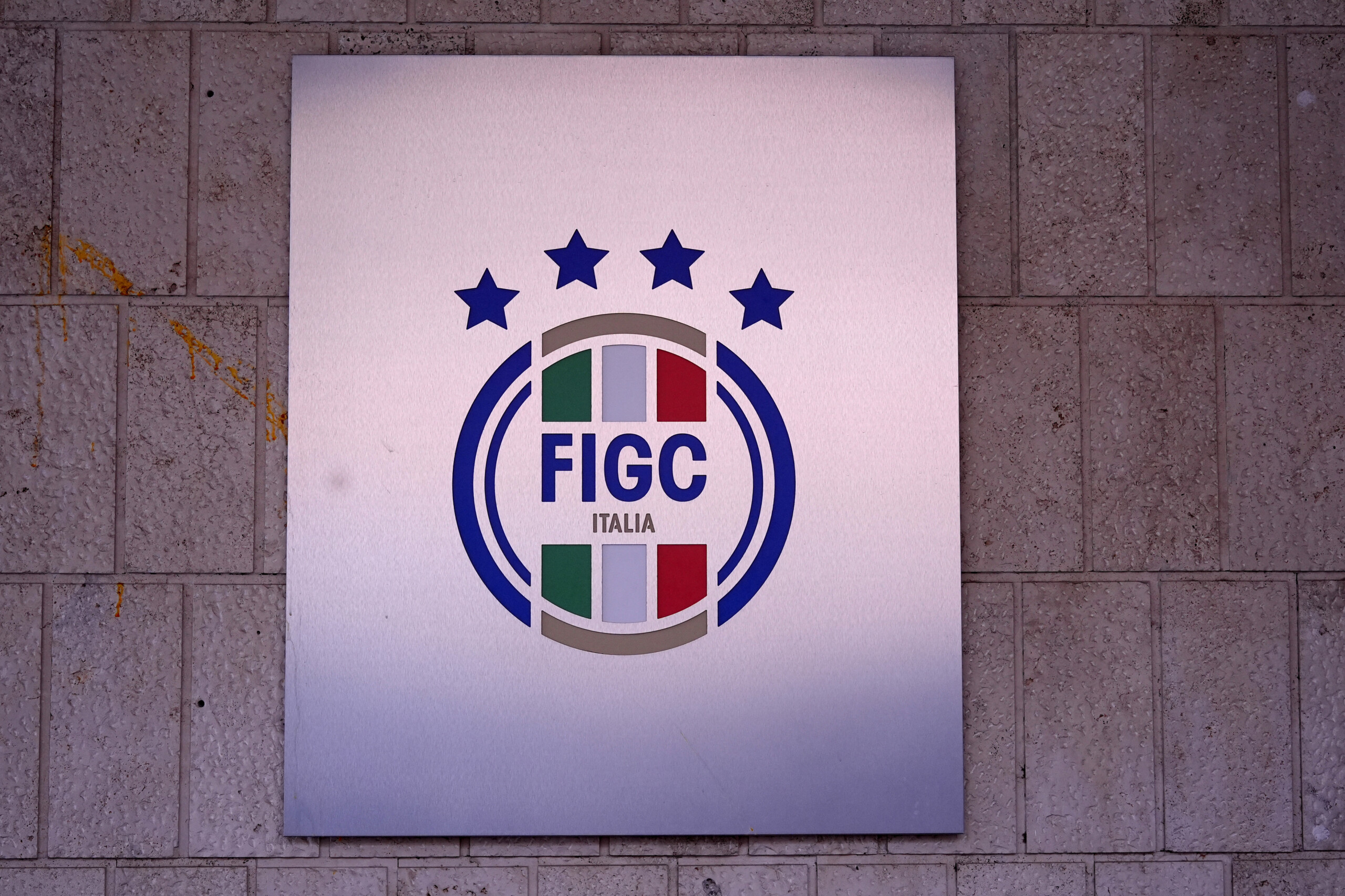 football rocchi fait lobjet dune enquete le procureur general charge des sports demande un rapport a la figc scaled