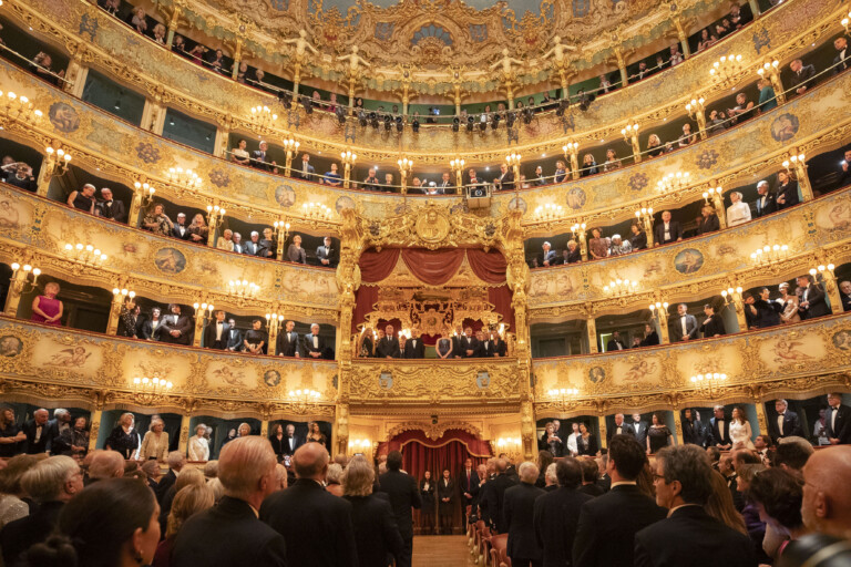 theatre la fenice rsu les travailleurs recoivent des insultes et des menaces de mort