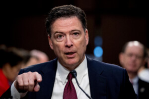 usa lex directeur du fbi james comey sest constitue en virginie