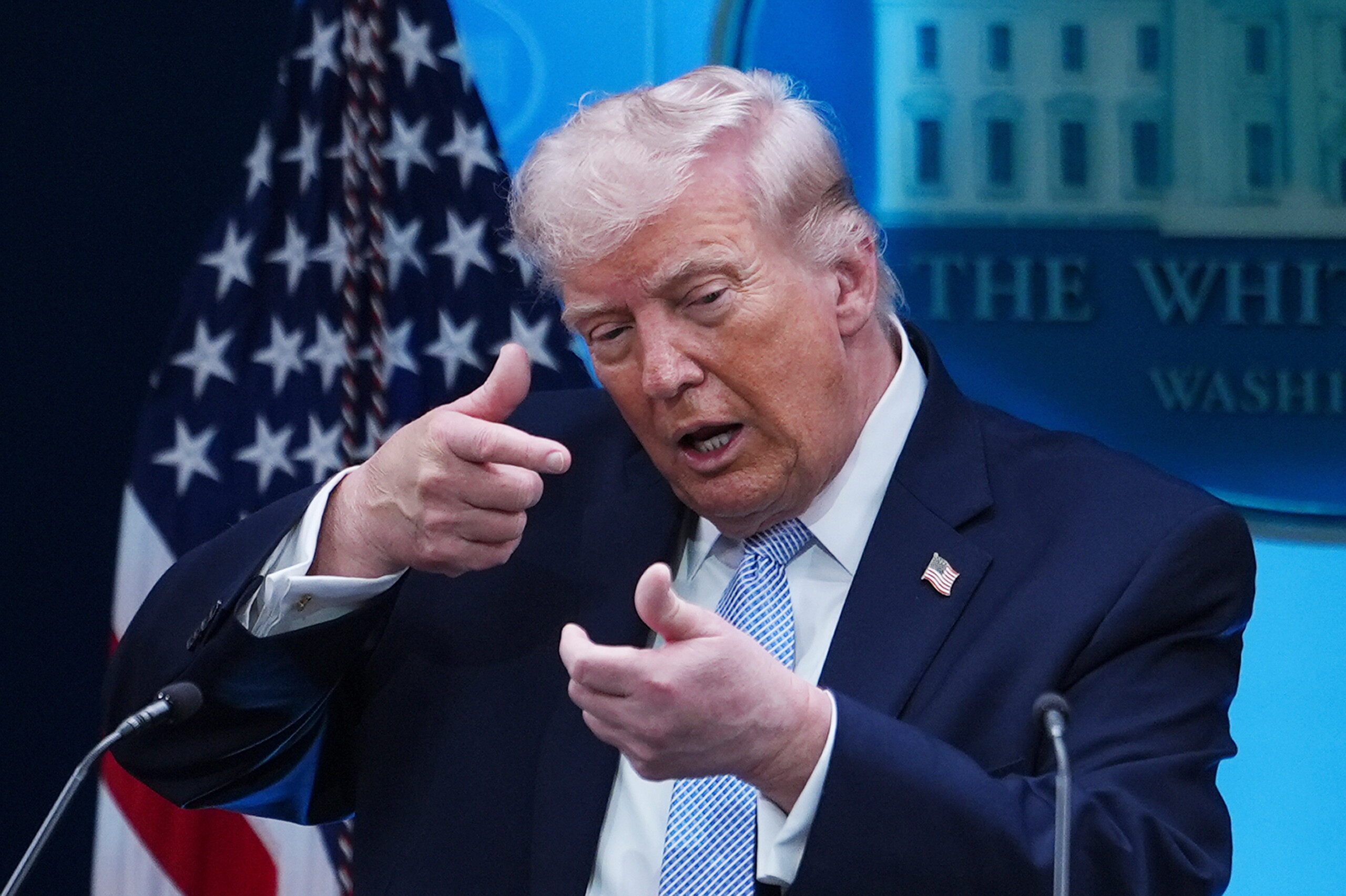 droits de douane trump lue ne respecte pas les accords des la semaine prochaine 25 sur les voitures et les camions scaled