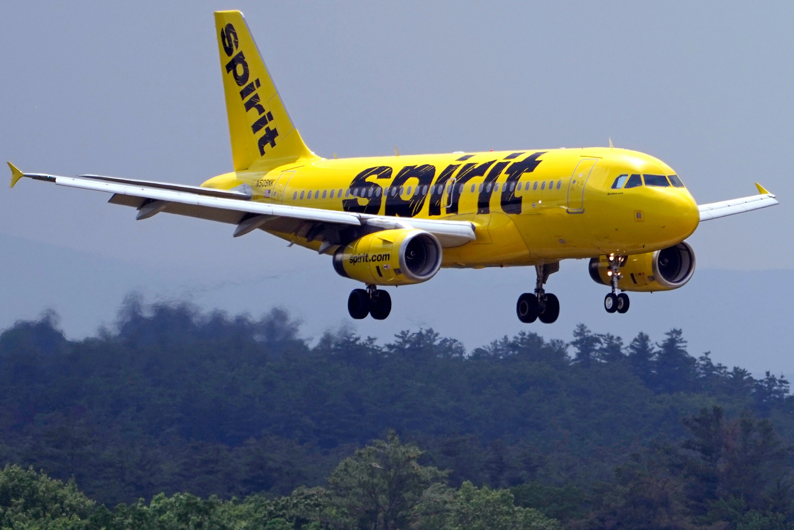 etats unis spirit airlines annonce sa fermeture suspension immediate des vols scaled