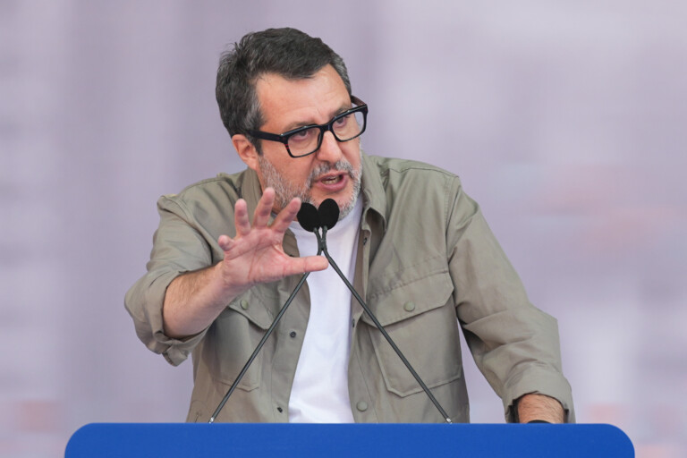 etats unis salvini trump on ne discute pas le pape on lecoute