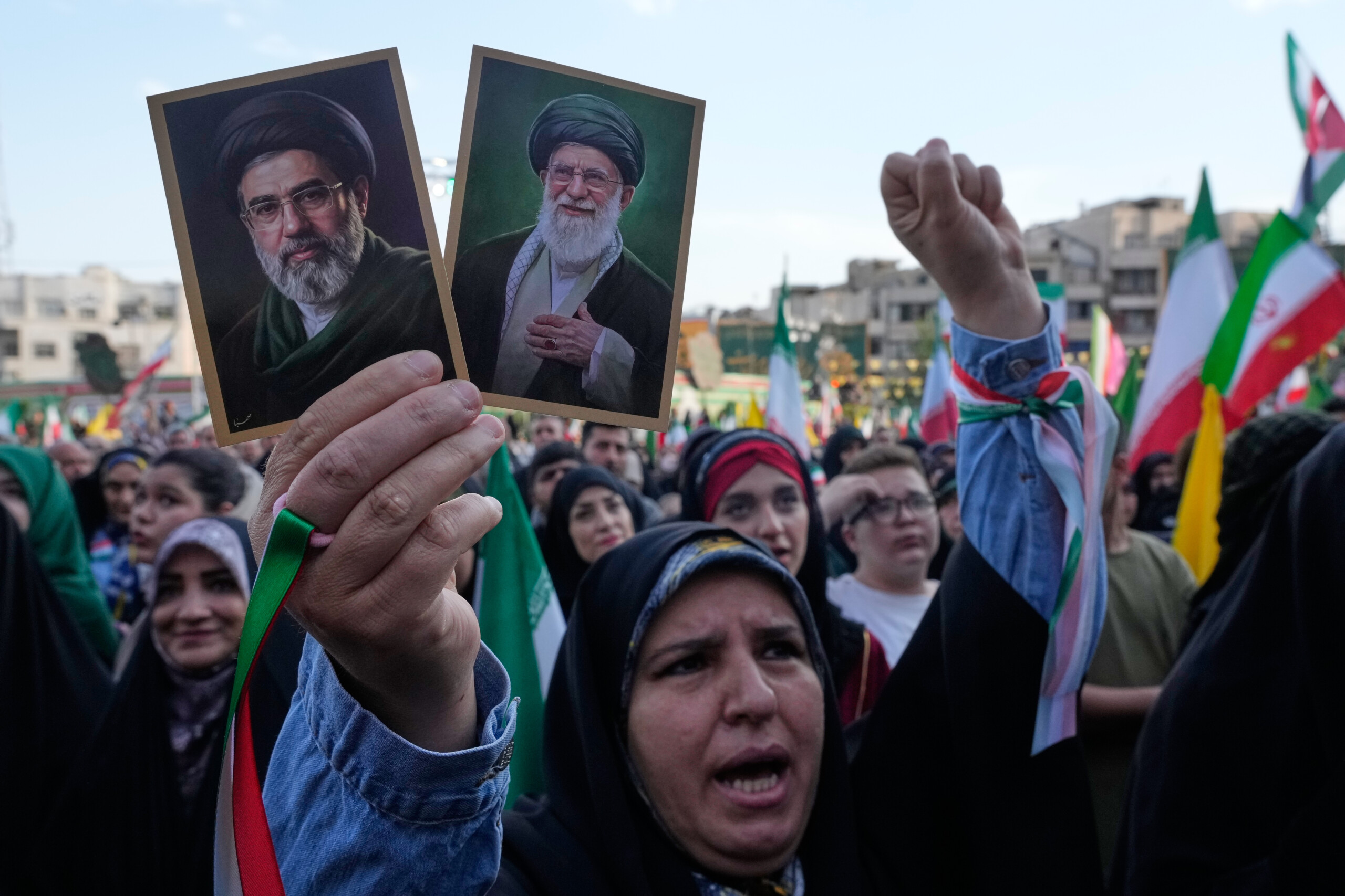 iran cnn mojtaba khamenei definit la strategie de guerre malgre ses blessures scaled