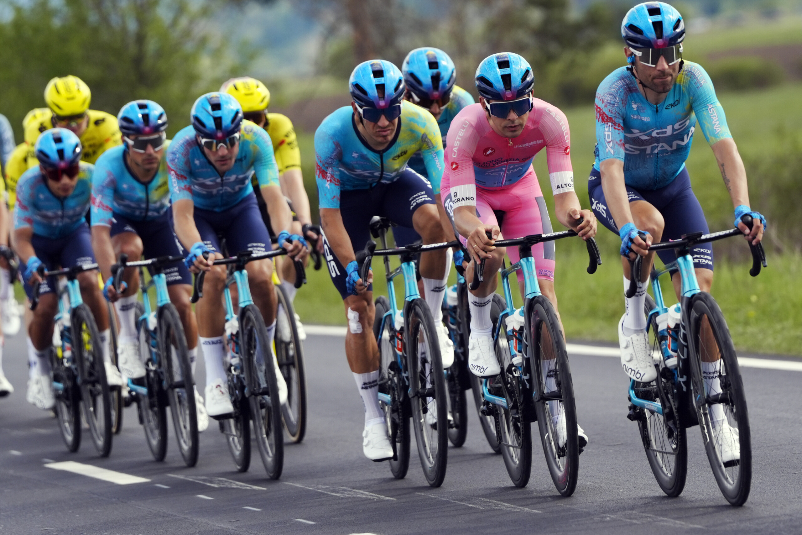 tour ditalie silva conserve le maillot blanc apres la 3e etape scaled