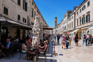 emploi confesercenti en six ans 177 000 travailleurs independants ont disparu dans les secteurs du commerce et du tourisme