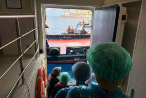 hantavirus le mv hondius accoste au port de tenerife en raison du mauvais temps