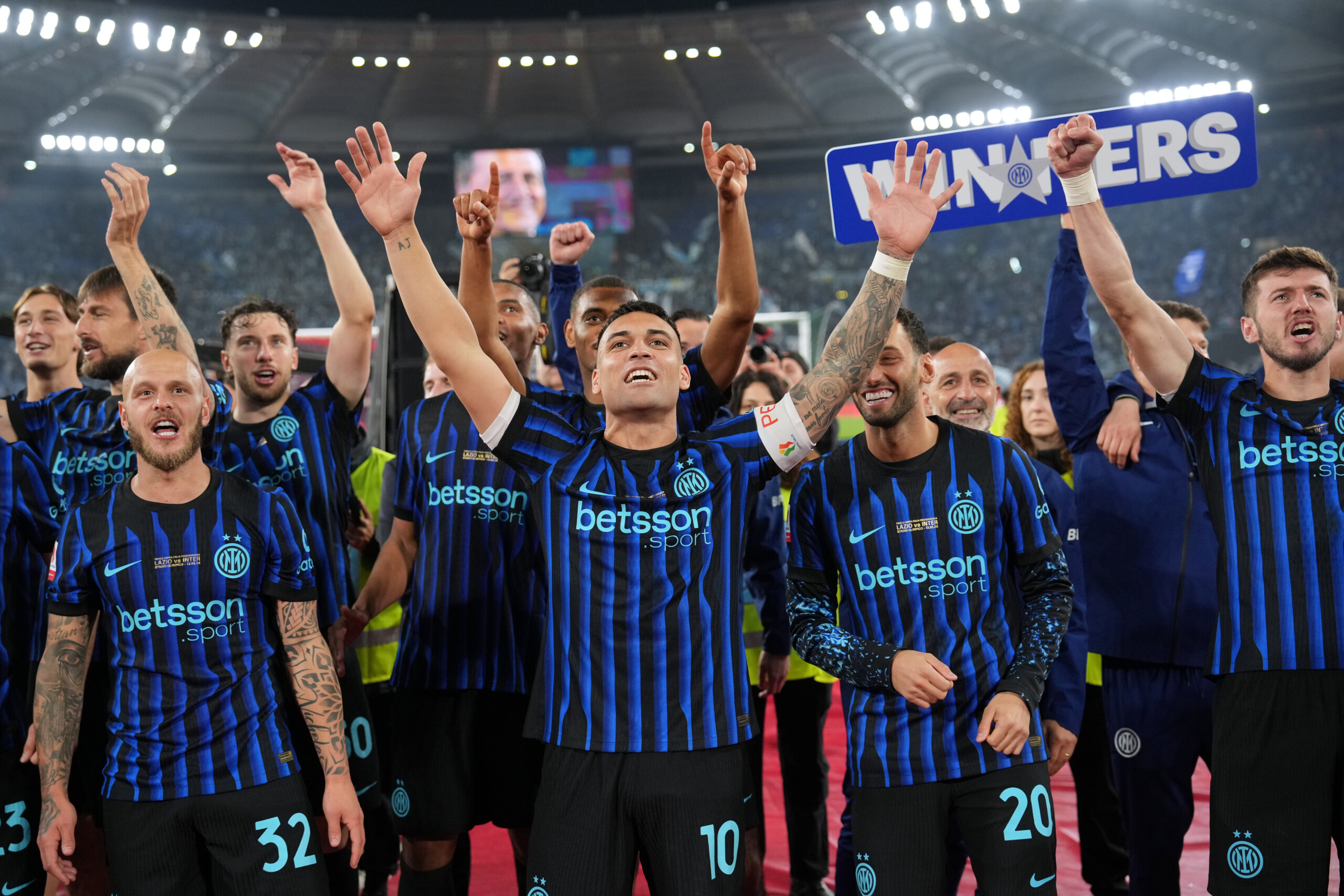 coupe ditalie linter triomphe a lolimpico la lazio battue 2 0 en finale scaled