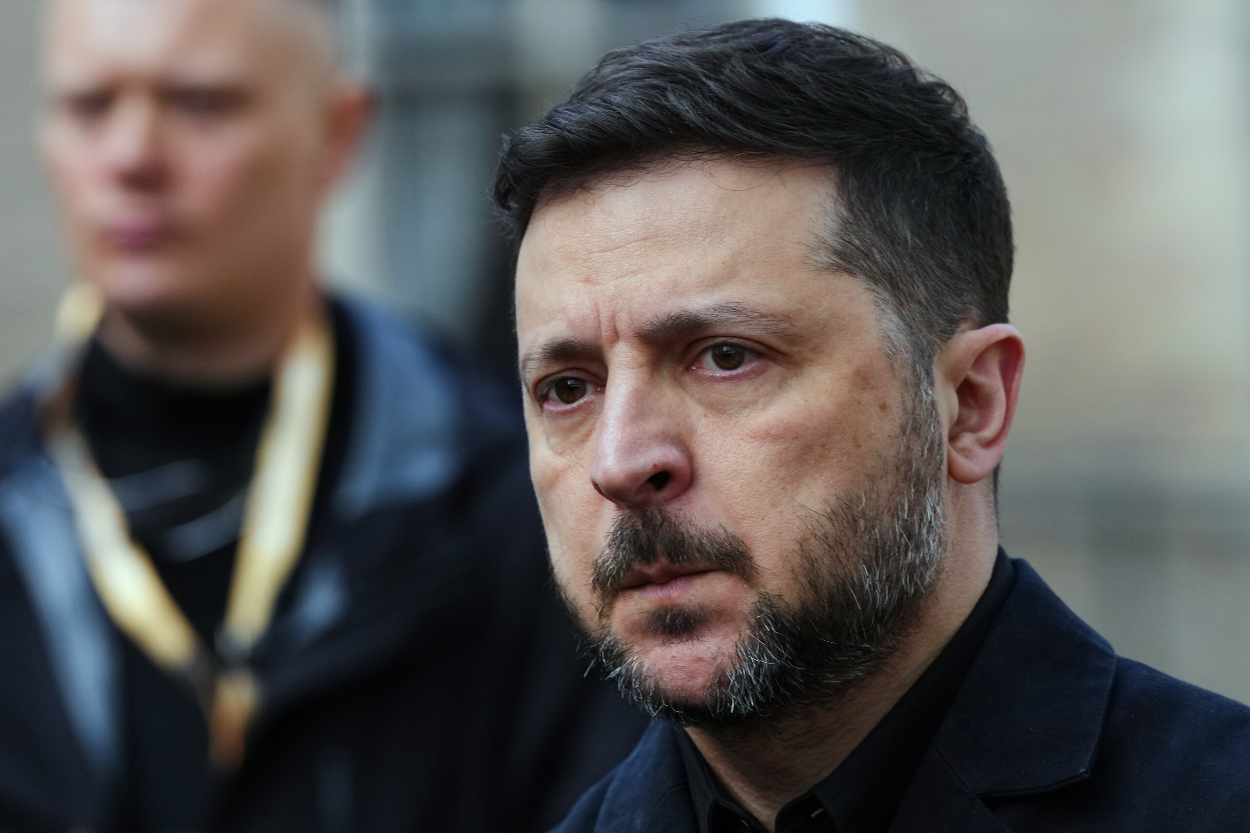 ukraine zekensky plus de 100 raids dans notre espace aerien risque de raids diurnes scaled