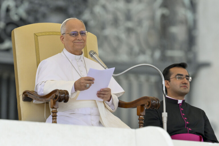 le pape a luniversite la sapienza celui qui etudie et cherche la verite trouve dieu