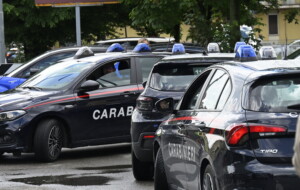 naples un homme de 66 ans arrete apres avoir poignarde sa femme lors dune dispute