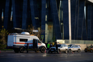 russie 3 morts et 12 blesses lors dune attaque de drones sur moscou