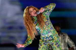 espagne shakira remporte sa bataille contre le fisc et sera remboursee
