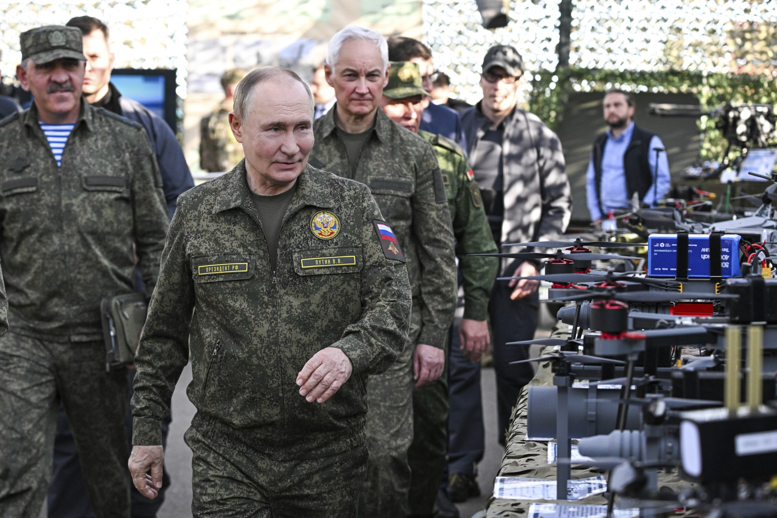 russie moscou annonce trois jours dexercices nucleaires scaled
