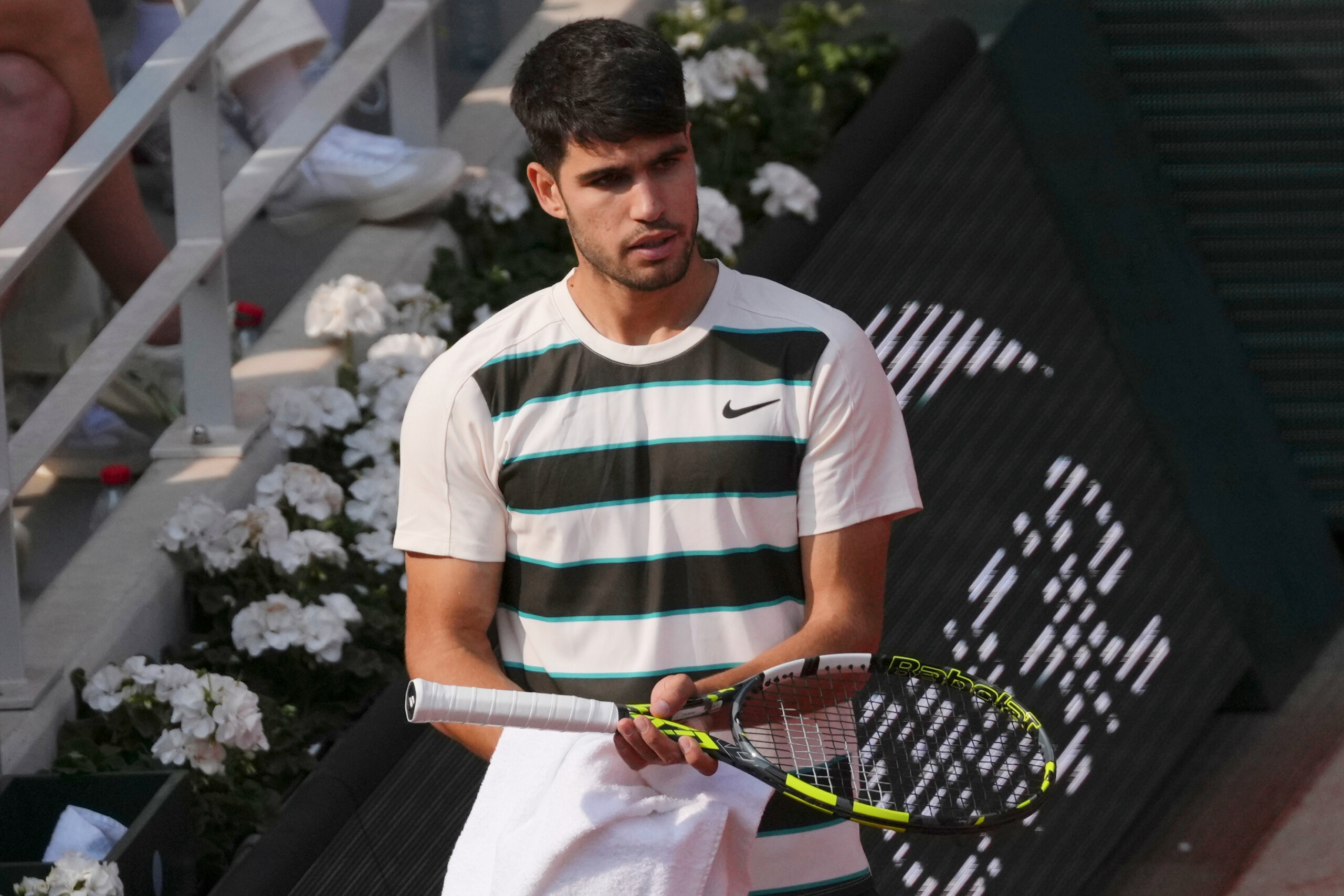 Wimbledon : Alcaraz annonce son forfait : « Je vais mieux, mais je ne suis pas encore prêt » 1 wimbledon alcaraz annonce son forfait je vais mieux mais je ne suis pas encore pret scaled
