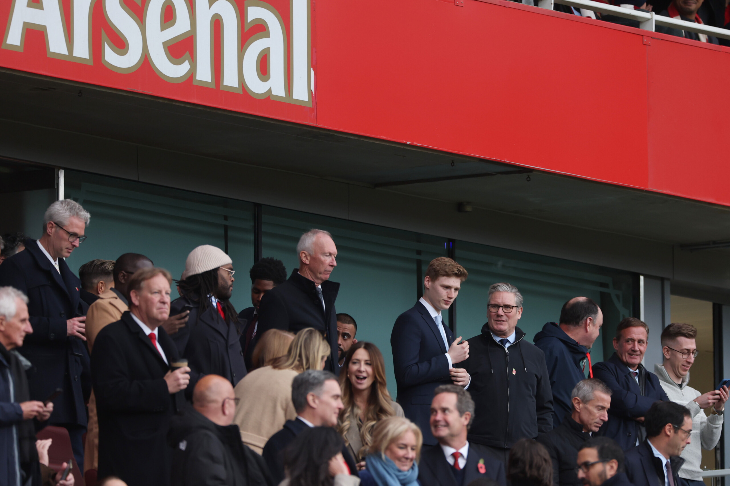 football le premier ministre starmer supporter darsenal celebre les gunners enfin champions scaled