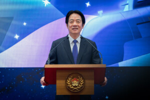 taiwan lai les forces etrangeres ne peuvent pas decider de notre avenir