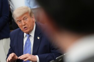 iran trump nous allons nous emparer de luranium et le detruire