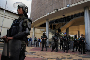 honduras au moins 25 morts lors de deux attaques armees distinctes