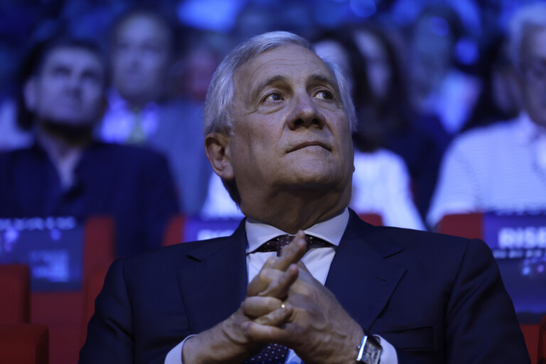 flottille tajani nous sommes les amis disrael mais il y a une limite a ne pas franchir