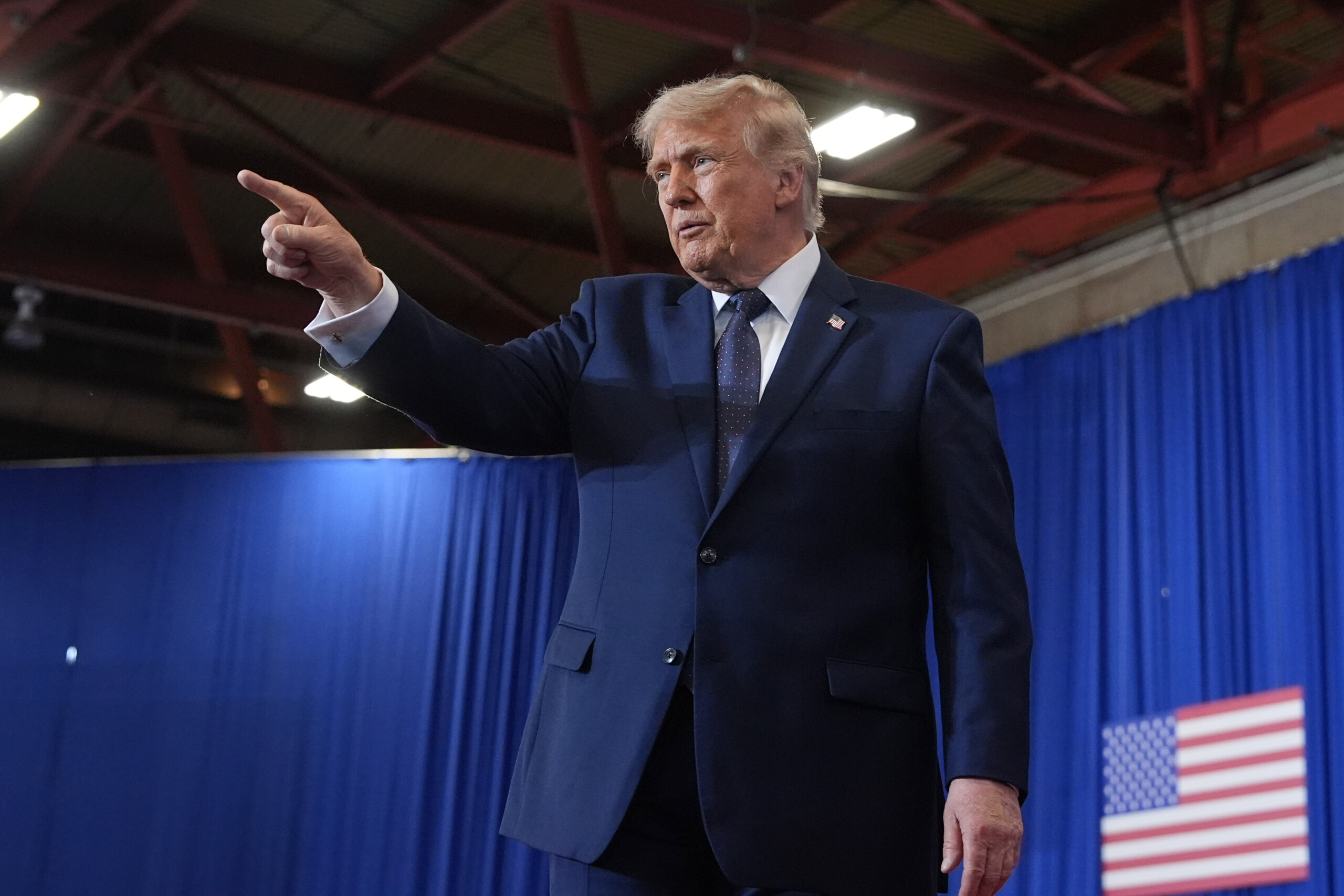 iran trump publie une carte du pays avec le drapeau americain les etats unis du moyen orient scaled