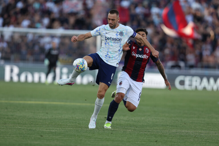 serie a bologne inter 3 3 diouf evite la defaite a chivu