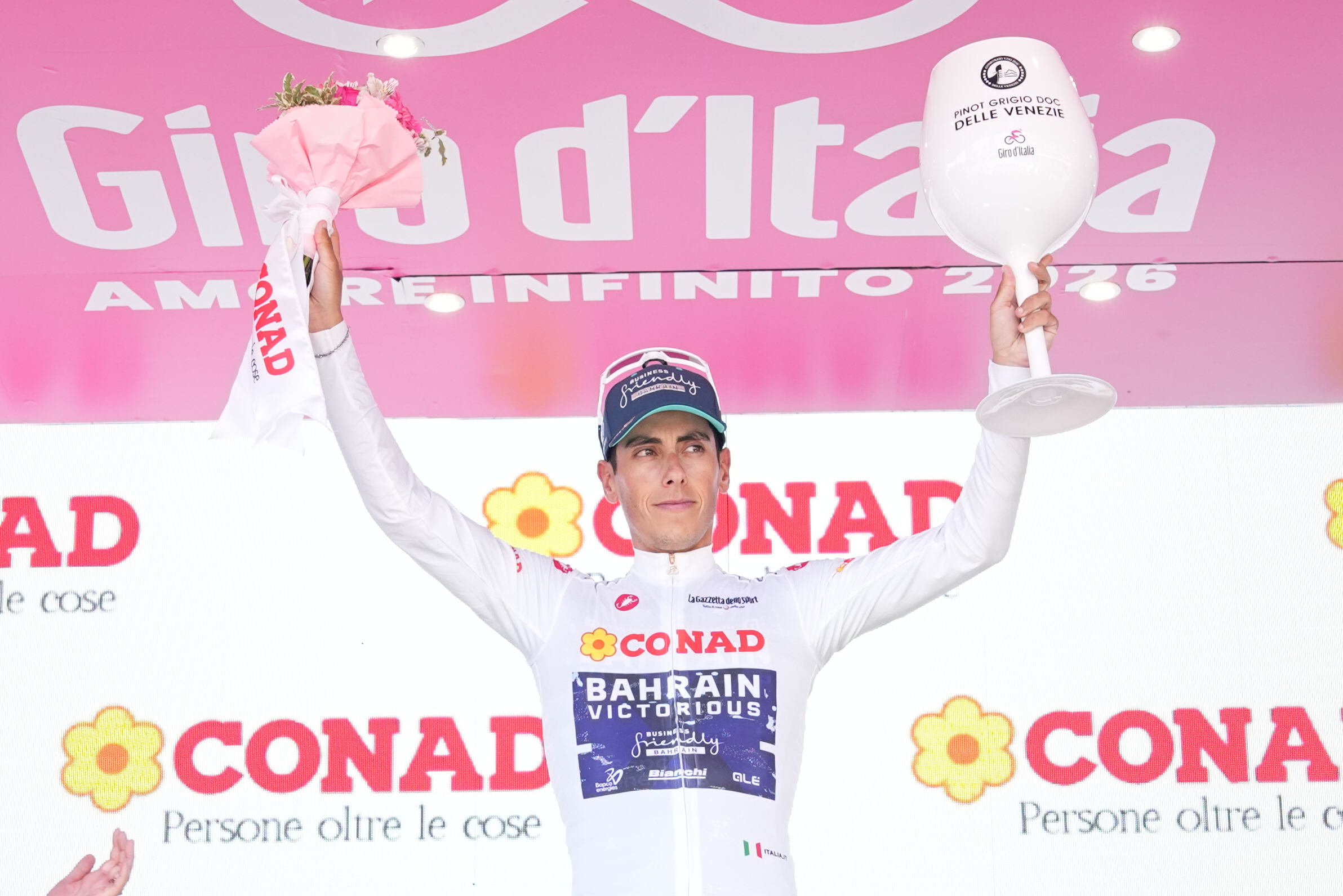Tour d'Italie : le maillot blanc Conad reste à Eulàlio 1 tour ditalie le maillot blanc conad reste a eulalio