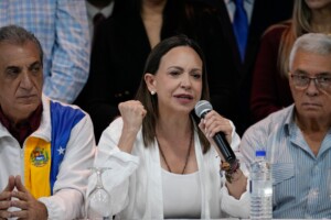 venezuela machado promet de se representer et espere rentrer dexil dici 2026