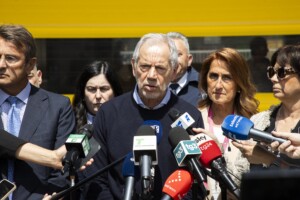 ebola ministere de la sante les deux cooperants italiens sont negatifs au test