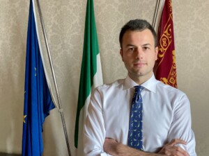 venise venturini centre droit vers une victoire au premier tour
