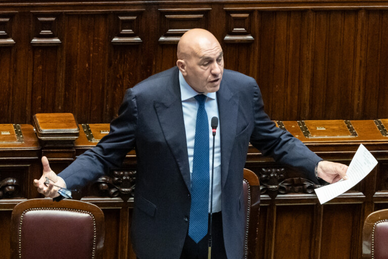 defense crosetto aucune dispute avec meloni au sujet des depenses nous travaillons ensemble